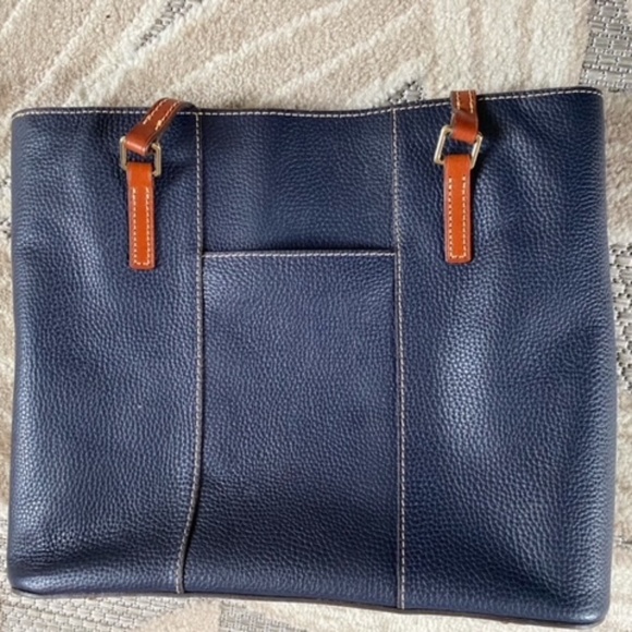 Dooney & Bourke Pebble Grain Lexington Bag - Picture 7 of 9